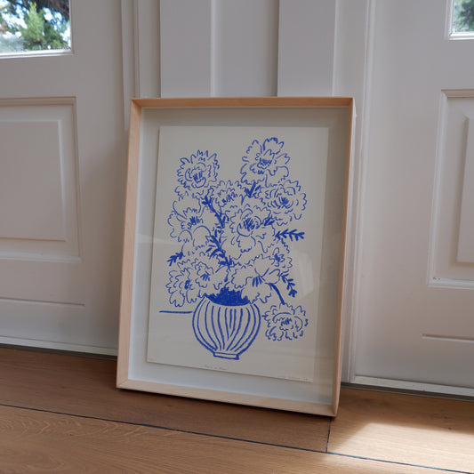 Fleurs en Bleue: Fine art print (framed)